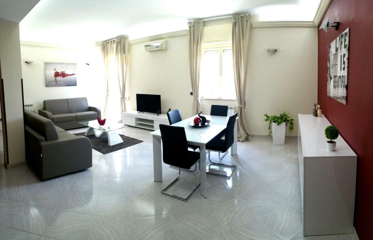 My Place Сиракуза Екстериор снимка